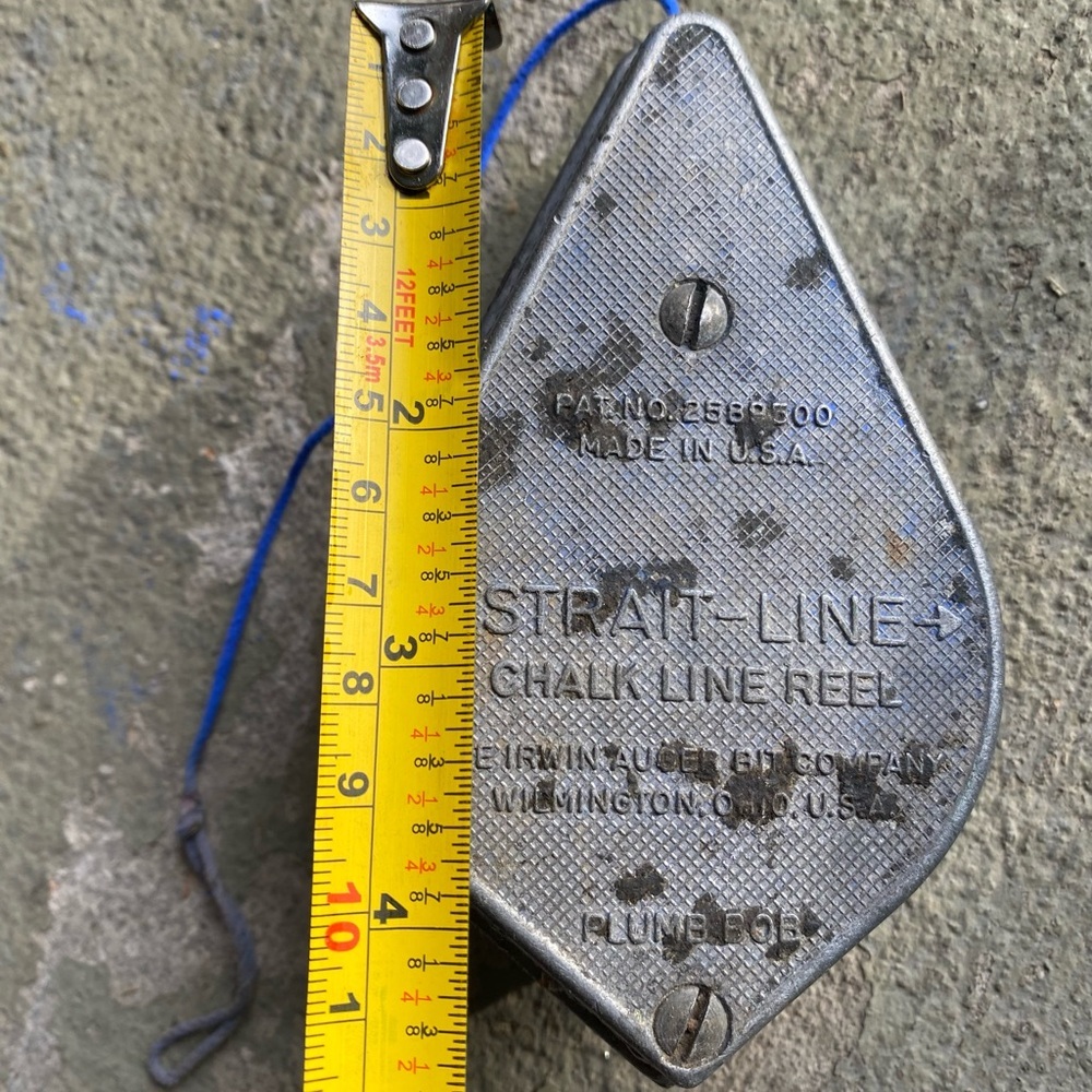 Vintage Metal IRWIN STRAIGHT-LINE CHALK LINE REEL PLUMB BOB - Picture 2 of 3